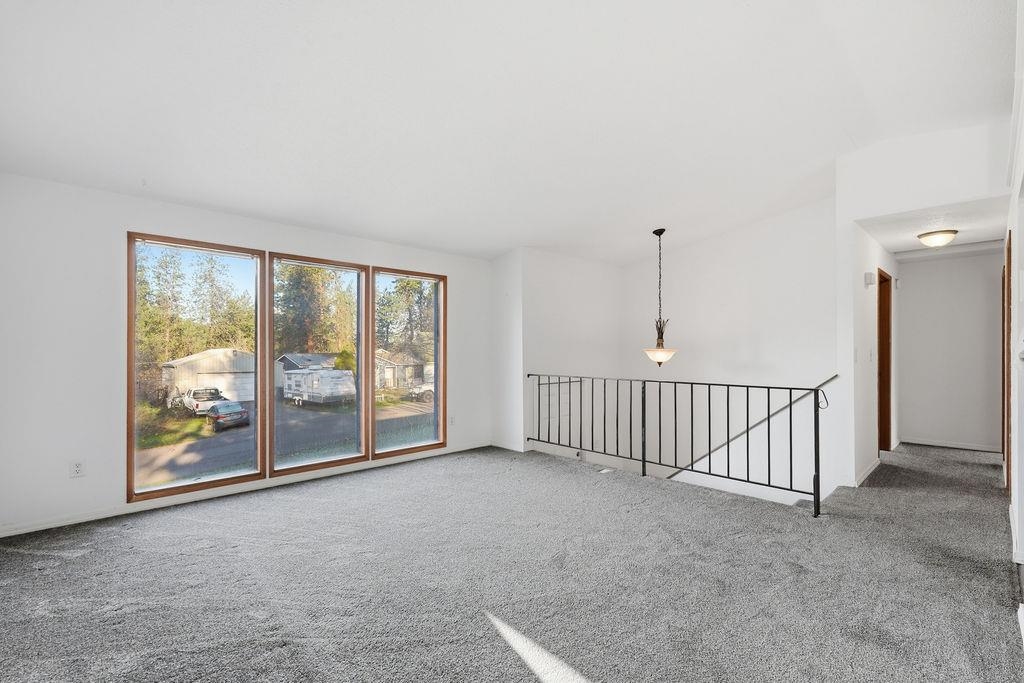 627 South Sunderland Road Spokane Valley, WA 99206 - Photo 6 of 50