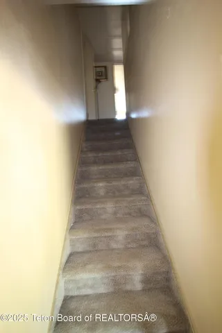 $495,000 | 340 County Road 148, Smoot, WY 83126