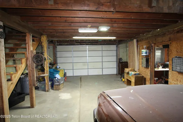 $495,000 | 340 County Road 148, Smoot, WY 83126