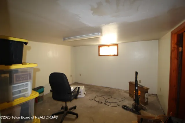 $495,000 | 340 County Road 148, Smoot, WY 83126