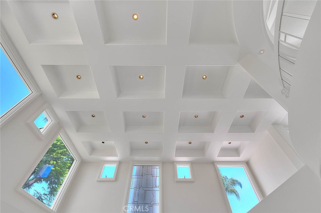 6910 Sandtrack Road Riverside, CA 92506 - Photo 15 of 75