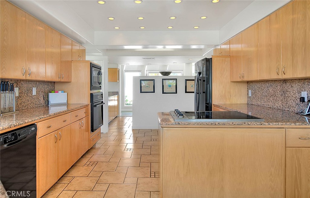 6910 Sandtrack Road Riverside, CA 92506 - Photo 17 of 75