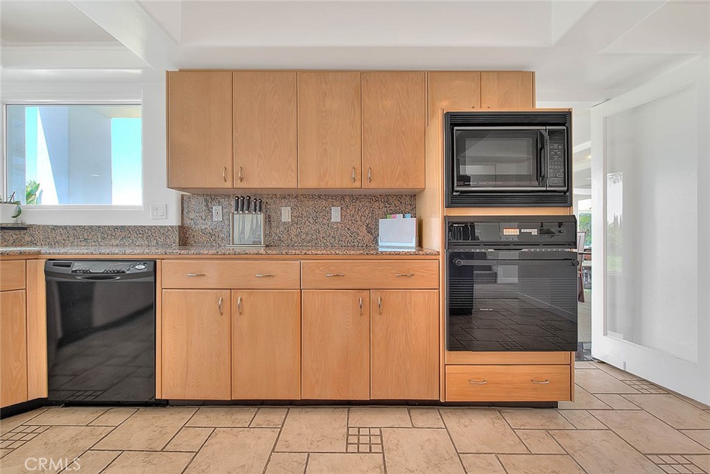 6910 Sandtrack Road Riverside, CA 92506 - Photo 19 of 75