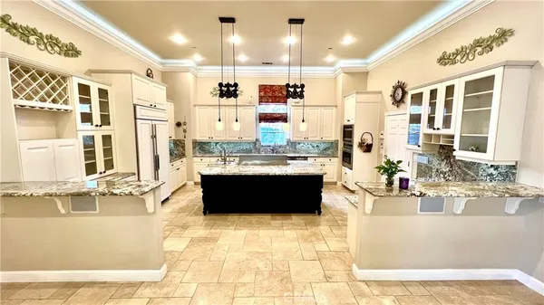 $5,800 | 685 Bradbury Drive, Redlands, CA 92374