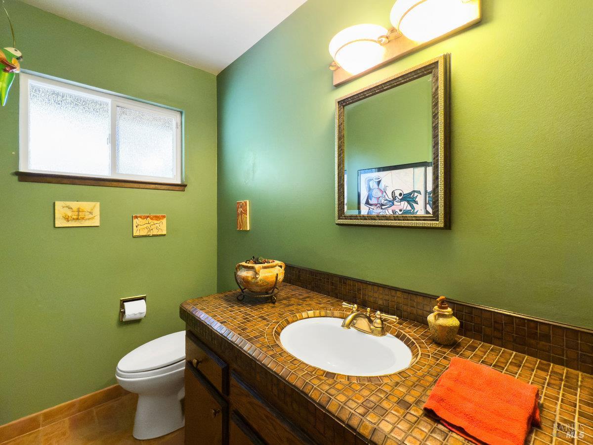 119 Oakmont Avenue San Rafael, CA 94901 - Photo 23 of 41