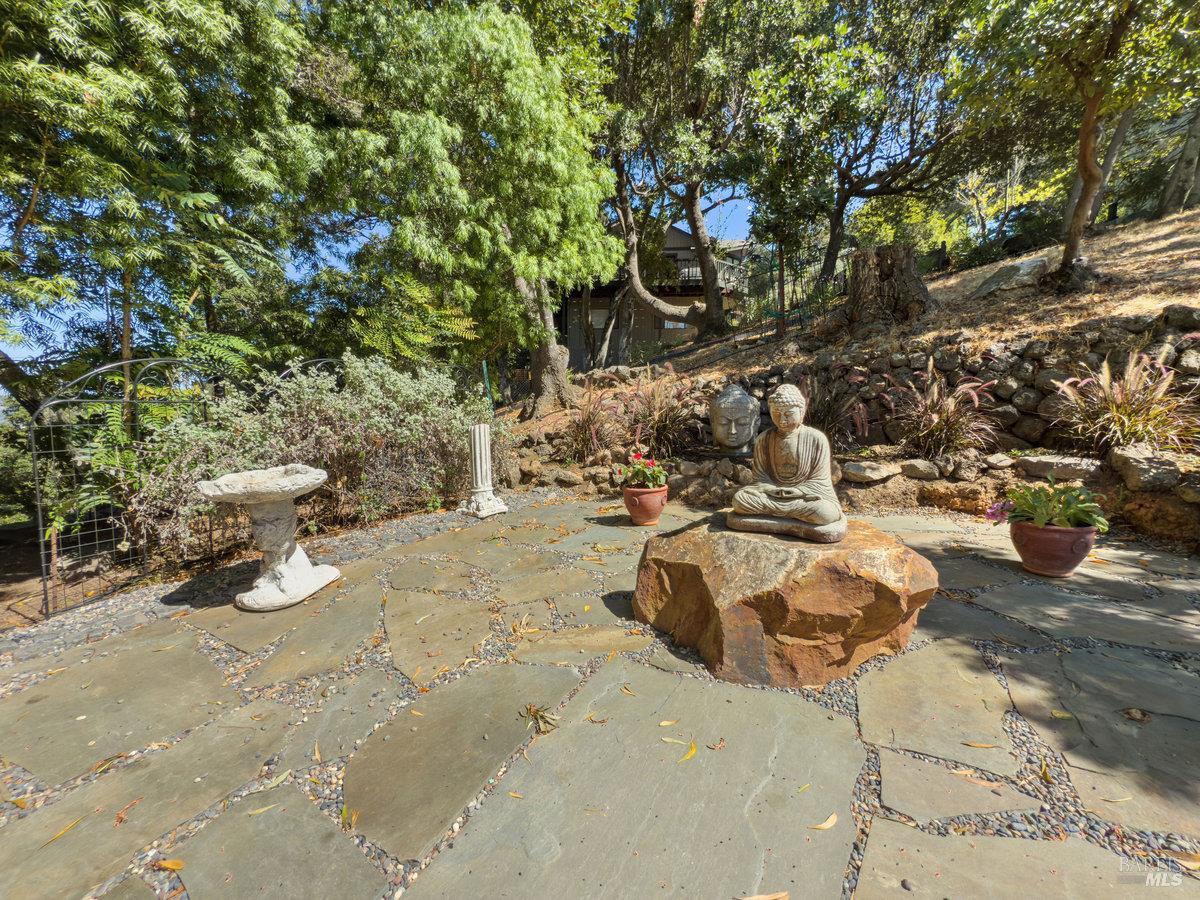 119 Oakmont Avenue San Rafael, CA 94901 - Photo 3 of 41