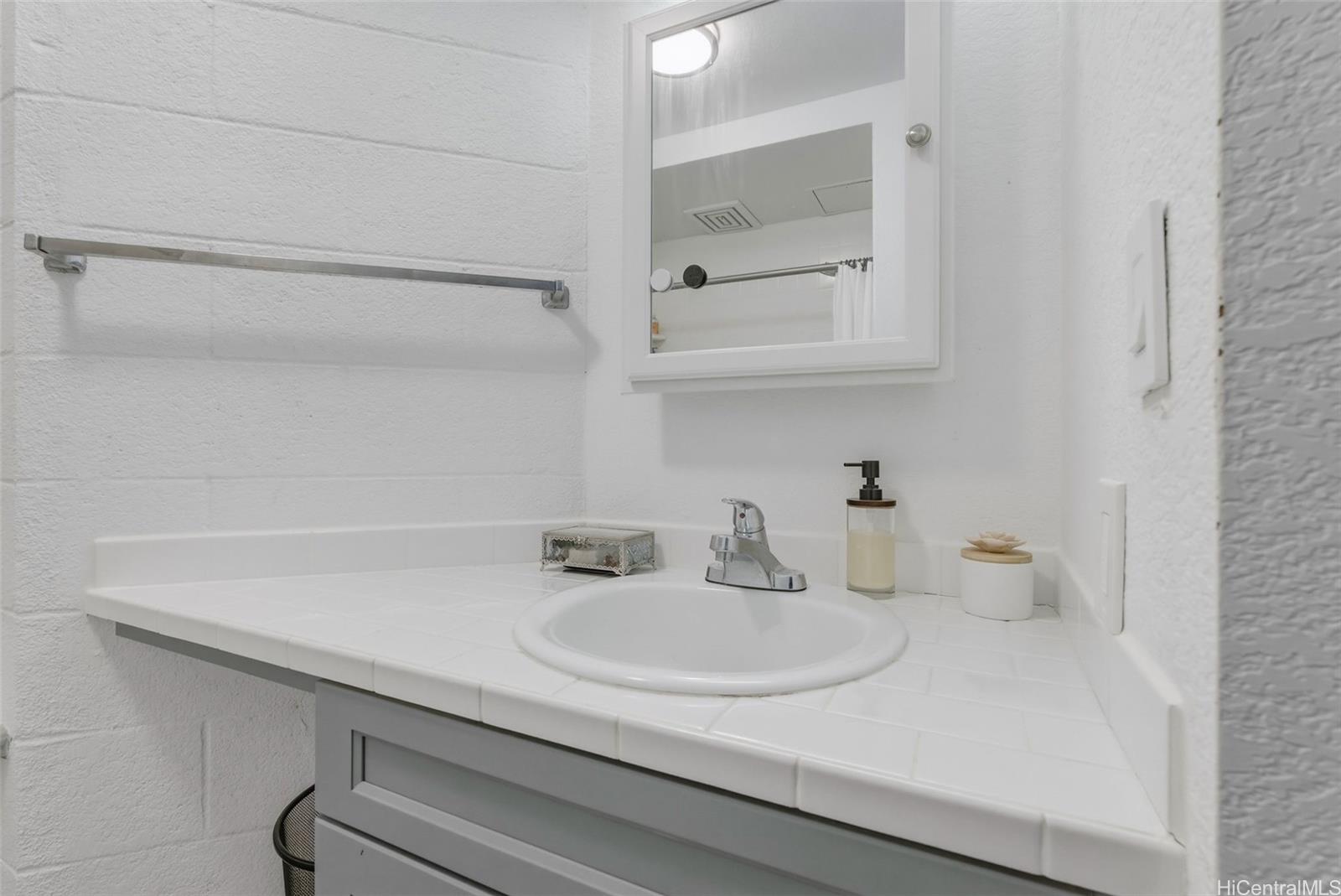 1105 Acacia Road, Unit 308 Pearl City, HI 96782 - Photo 9 of 23