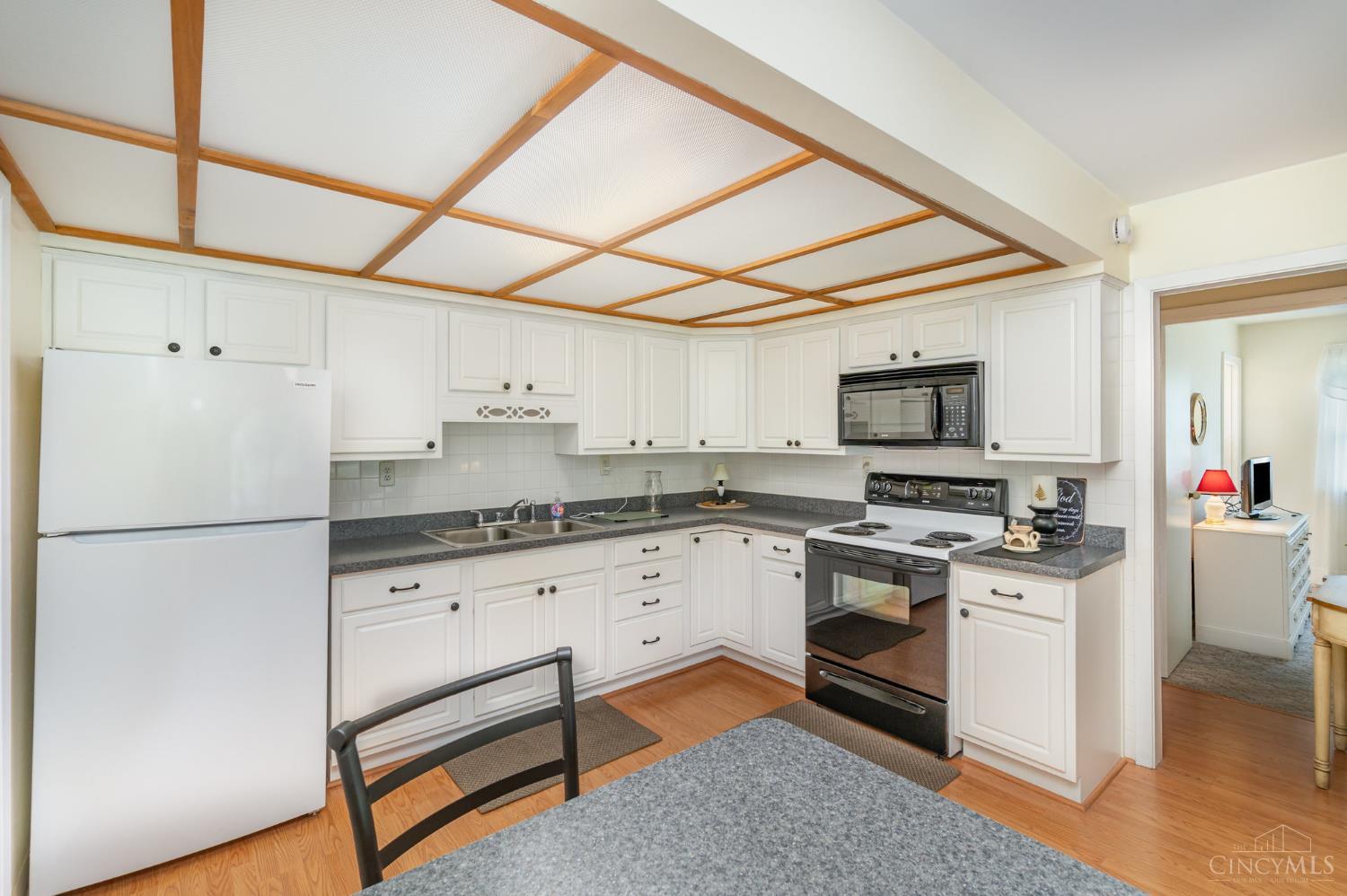 7010 Morris Road Hamilton, OH 45011 - Photo 10 of 18