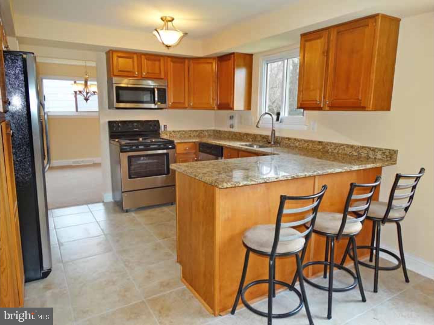 340 Bloomfield Road Warminster, PA 18974 - Photo 8 of 20 Gallery Image 8
