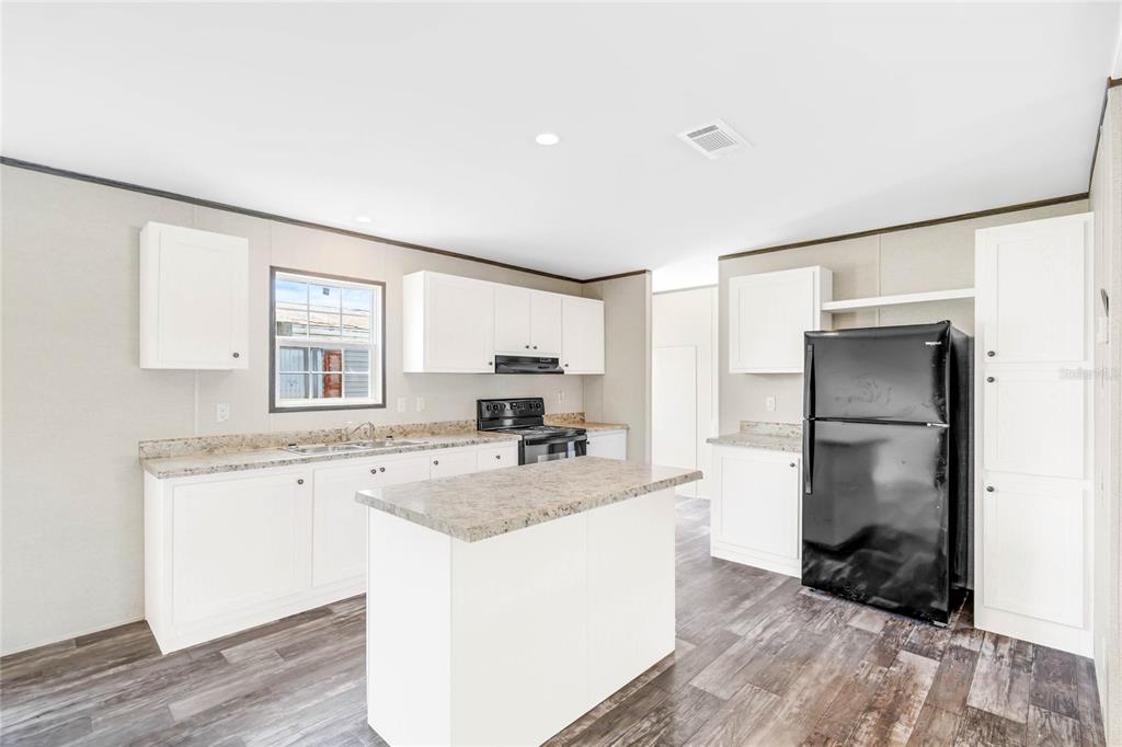 8857 Highpoint Boulevard Brooksville, FL 34613 - Photo 2 of 22