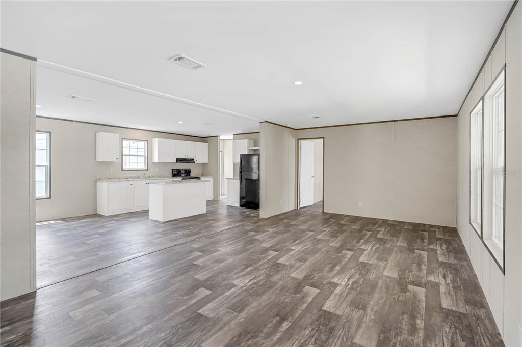 8857 Highpoint Boulevard Brooksville, FL 34613 - Photo 5 of 22