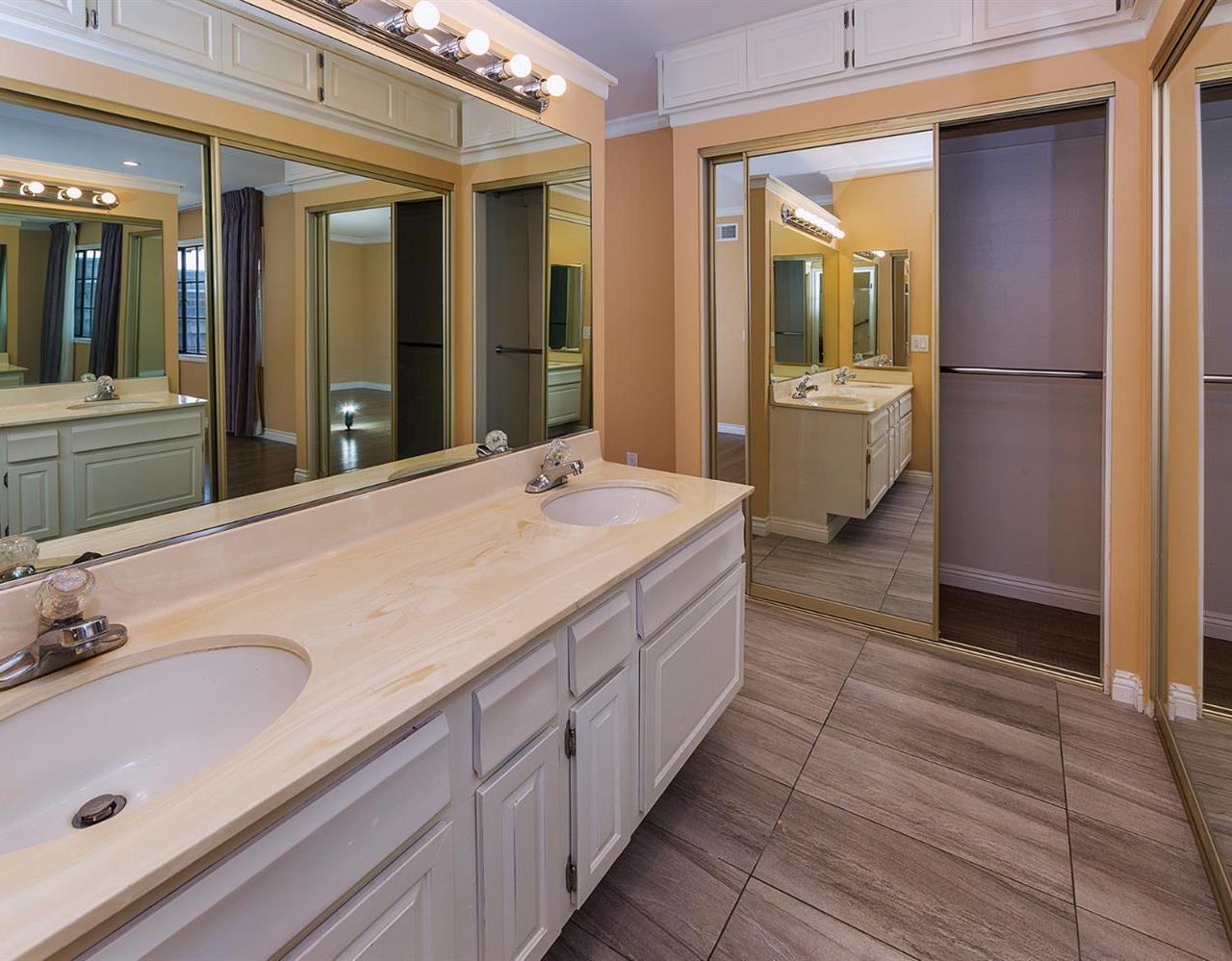 1429 Valley View Road, Unit 30 Glendale, CA 91202 - Photo 11 of 16