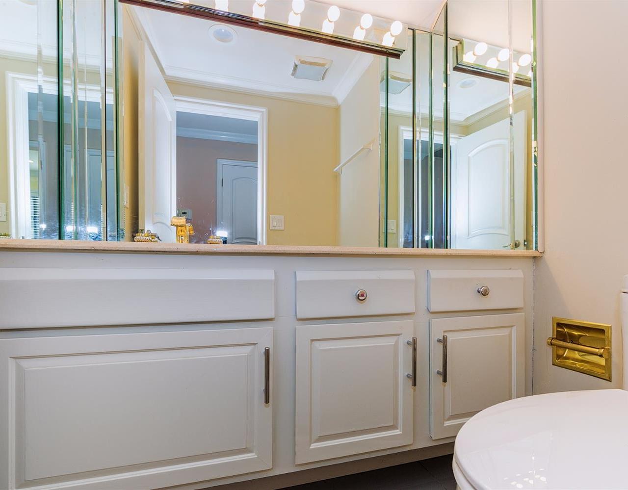 1429 Valley View Road, Unit 30 Glendale, CA 91202 - Photo 9 of 16