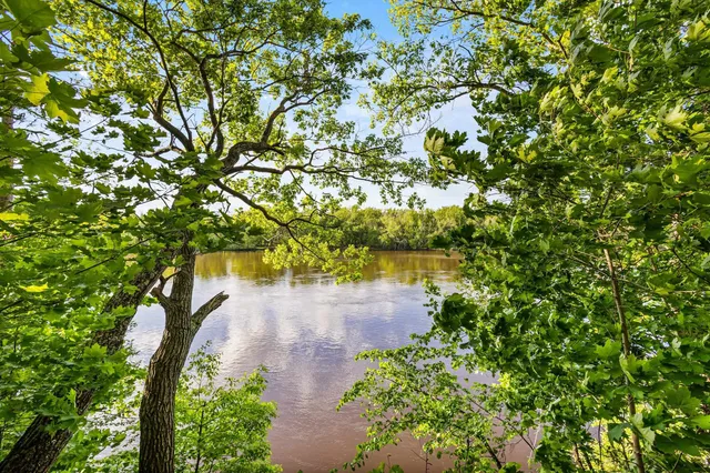 $624,900 | N5101 Hemlock Street, Poynette, WI 53955