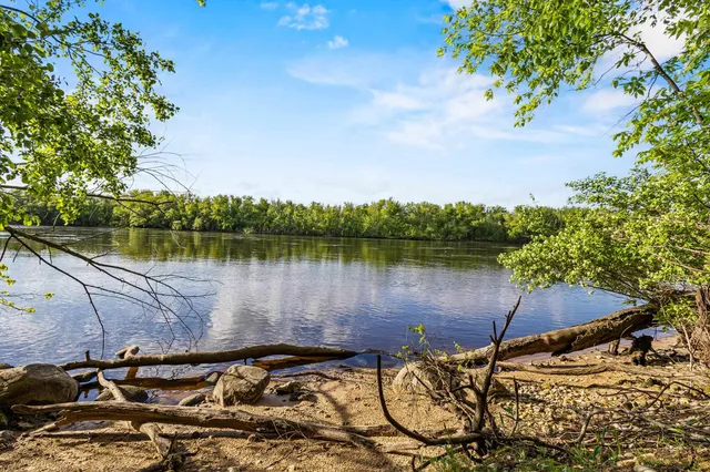 $624,900 | N5101 Hemlock Street, Poynette, WI 53955