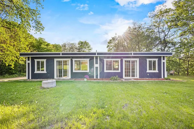 $624,900 | N5101 Hemlock Street, Poynette, WI 53955