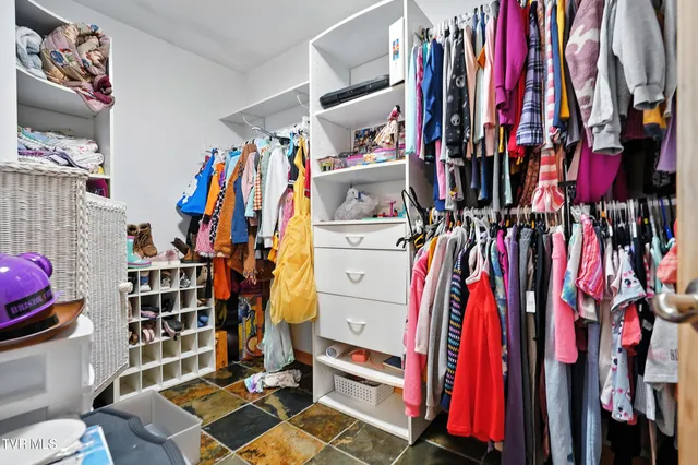 $259,000 | 2509 DC Caney Ridge Road, Clintwood, VA 24228