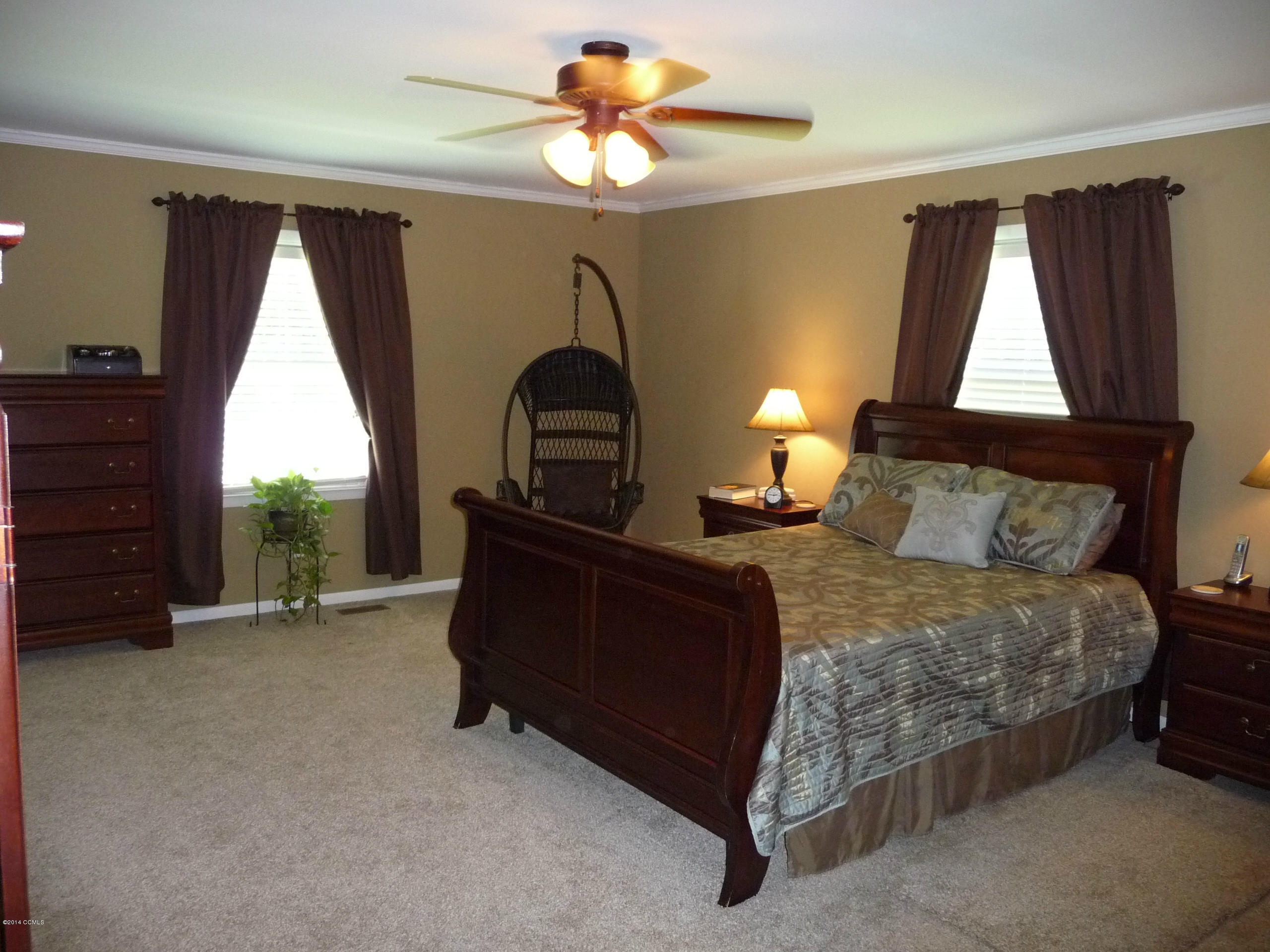 601 Garden Road Morehead City, NC 28557 - Photo 15 of 33 Master Bedroom