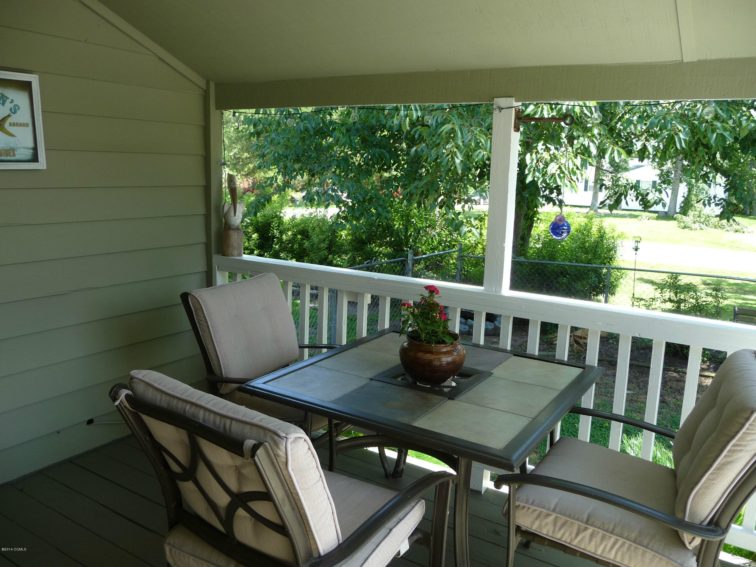 601 Garden Road Morehead City, NC 28557 - Photo 28 of 33 Covered Porch