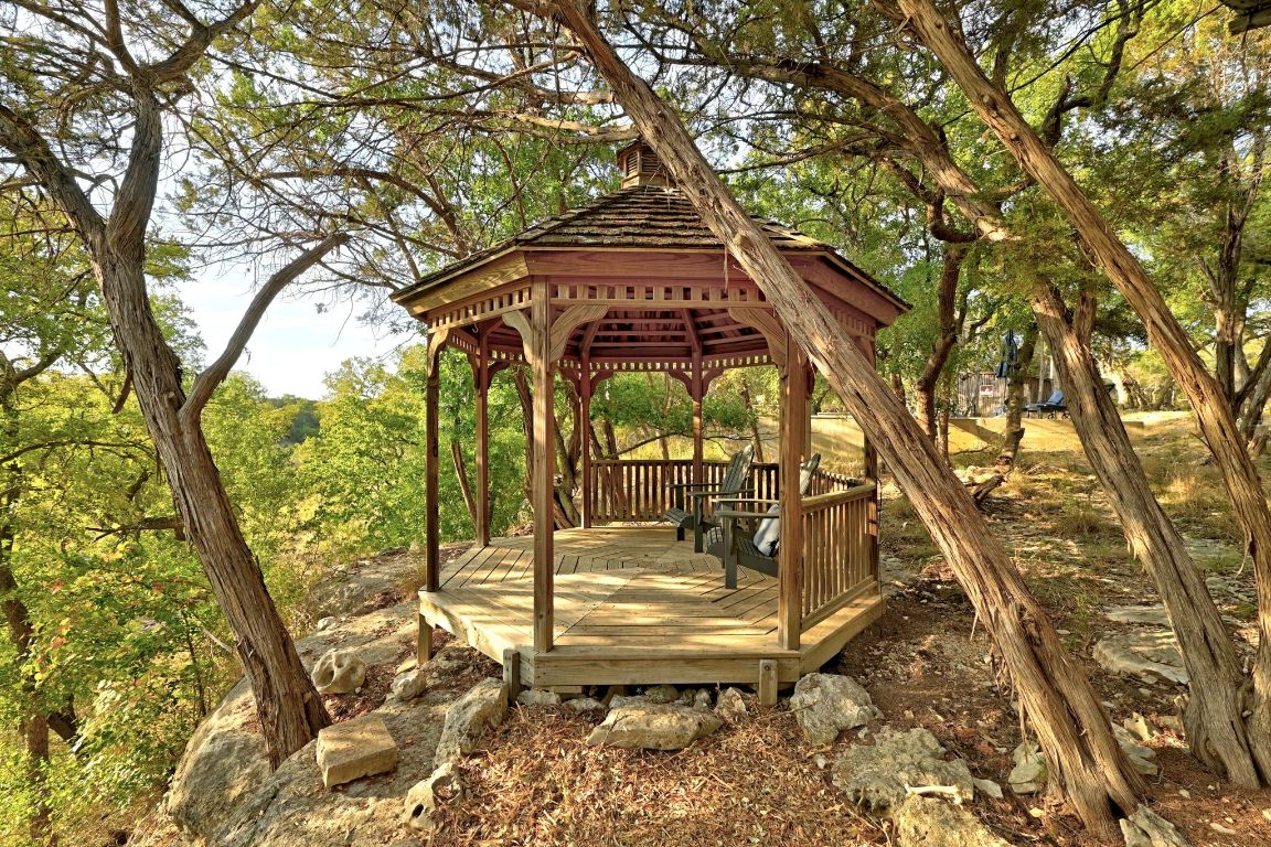 1910 Sandy Point Road Wimberley, TX 78676 - Photo 10 of 40 a view of a small yard