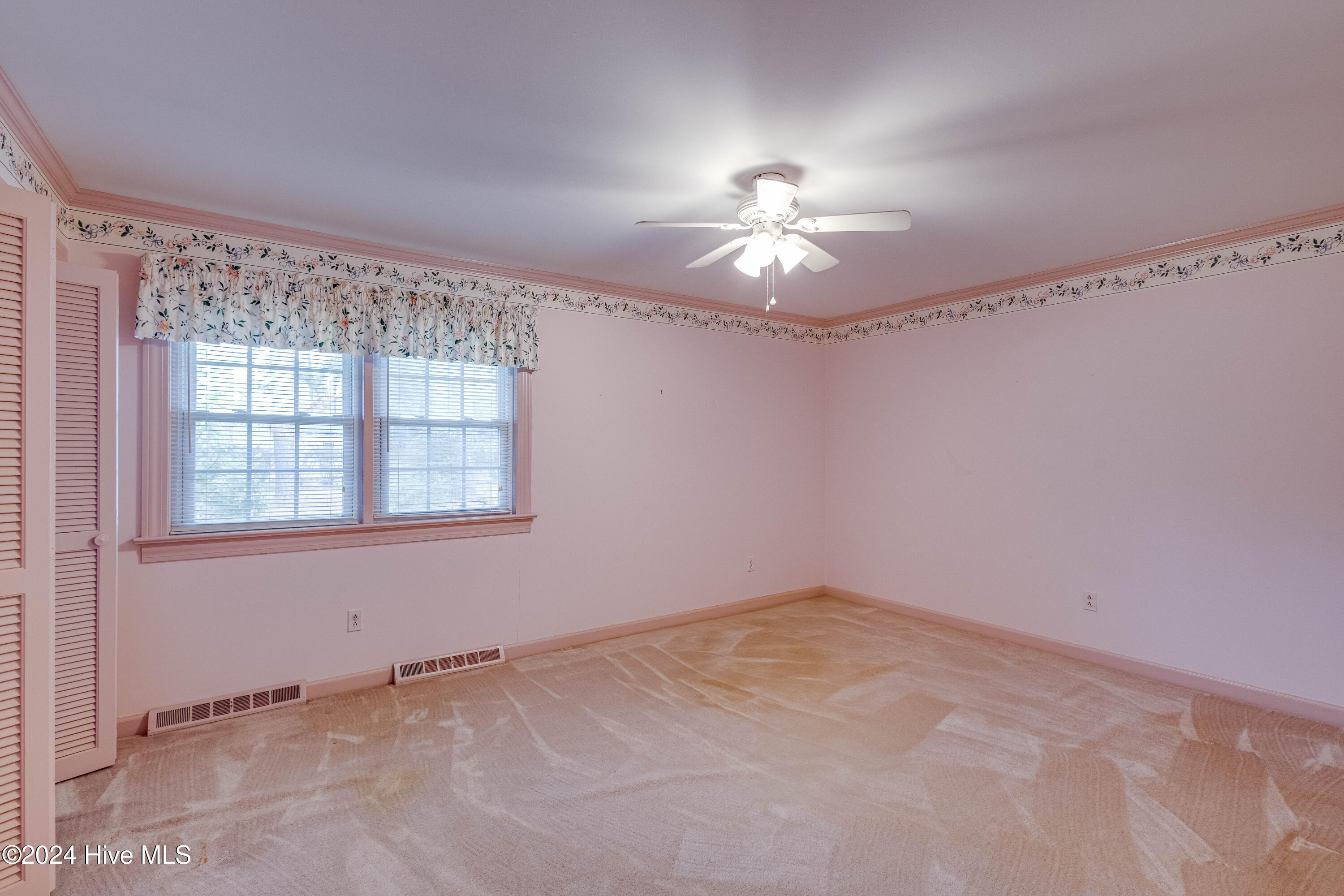 310 Lawson Road Washington, NC 27889 - Photo 21 of 40 IMG_7906