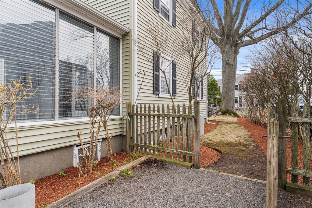 32 Colonial Drive Arlington, MA 02474 - Photo 25 of 26 Gallery Image 25