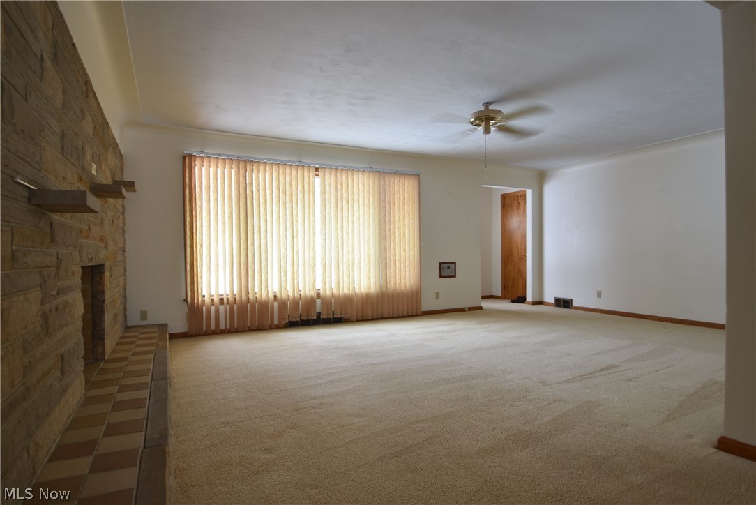 816 Ewing Road Youngstown, OH 44512 - Photo 3 of 13 Gallery Image 3