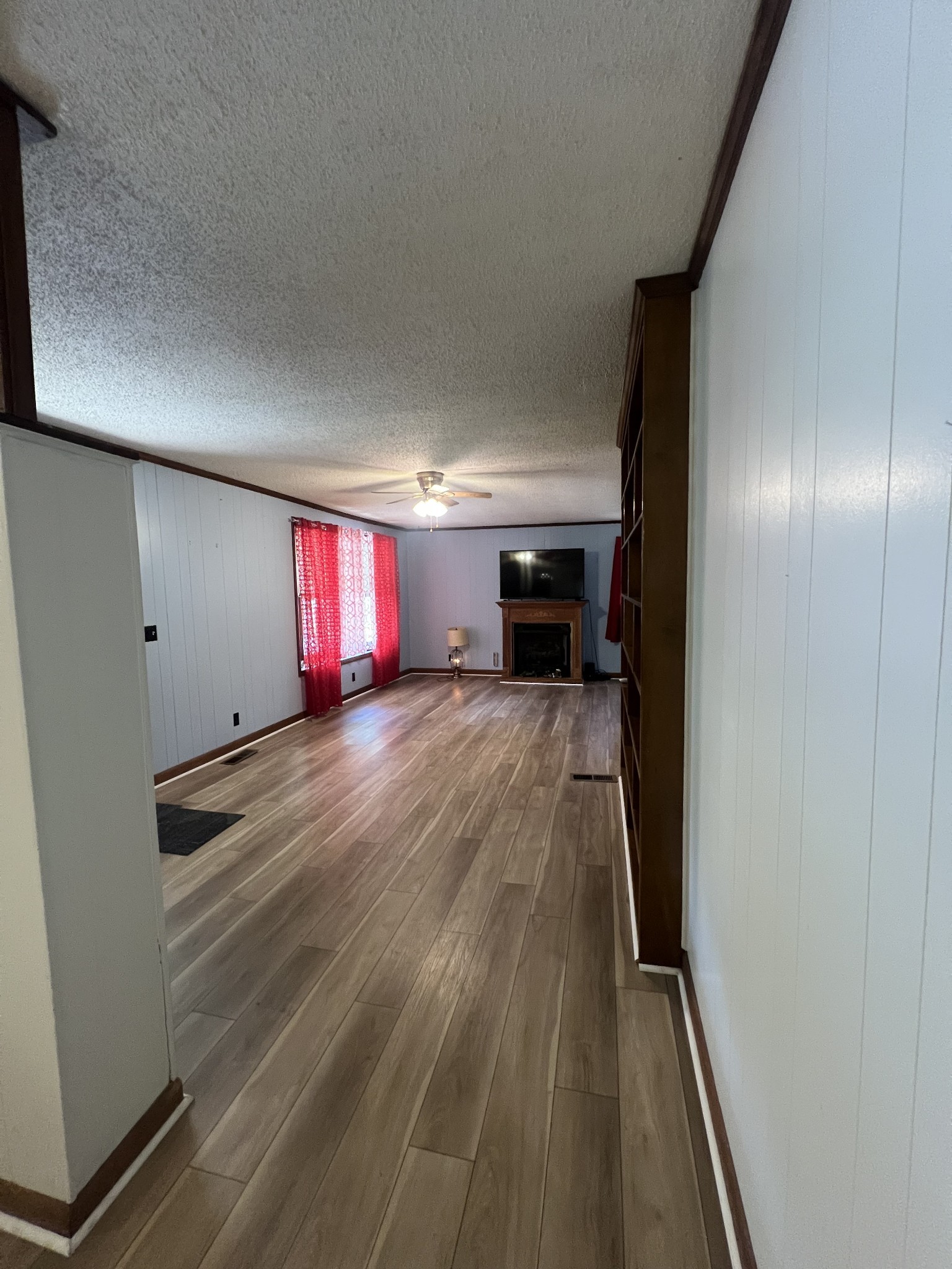 1315 Academy Road Portland, TN 37148 - Photo 12 of 29 a view of empty room with wooden floor
