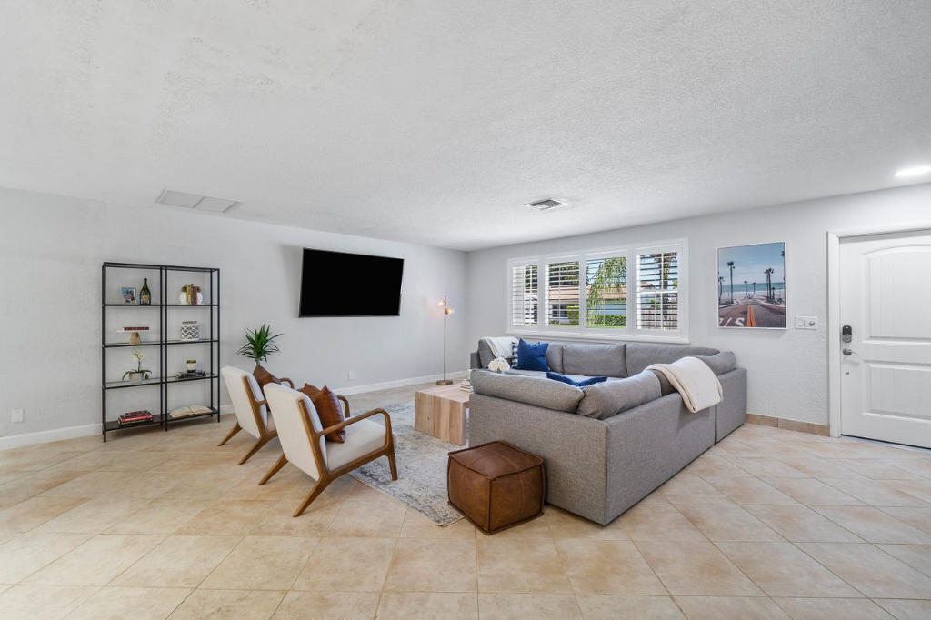501 Northwest 15th Avenue Boca Raton, FL 33486 - Photo 17 of 44 16