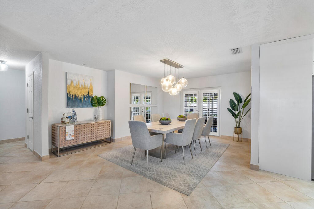 501 Northwest 15th Avenue Boca Raton, FL 33486 - Photo 19 of 44 18