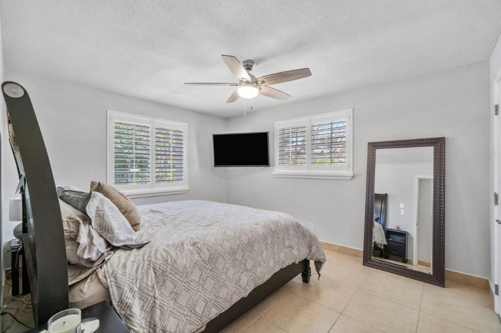 501 Northwest 15th Avenue Boca Raton, FL 33486 - Photo 27 of 44 26