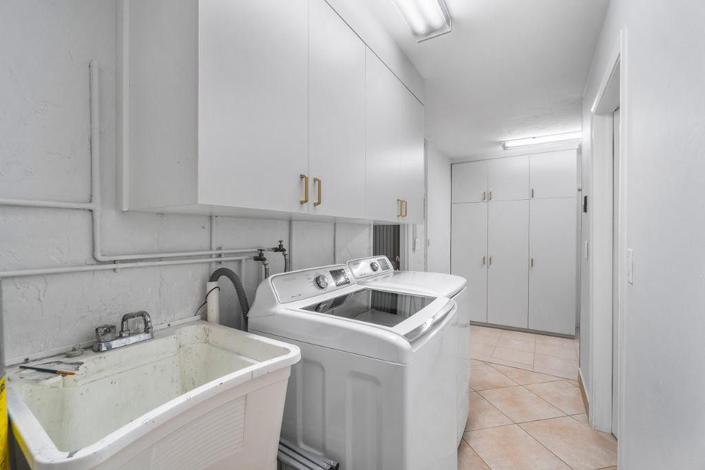 501 Northwest 15th Avenue Boca Raton, FL 33486 - Photo 34 of 44 33