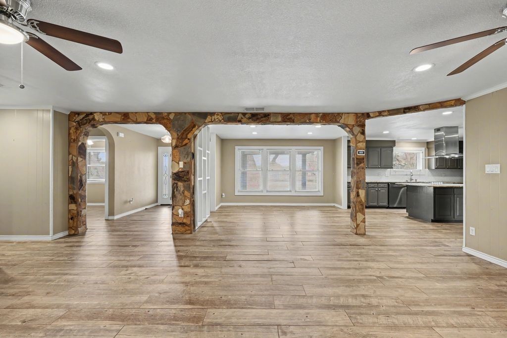 4005 Ridge Trail Robstown, TX 78380 - Photo 7 of 37 Gallery Image 7