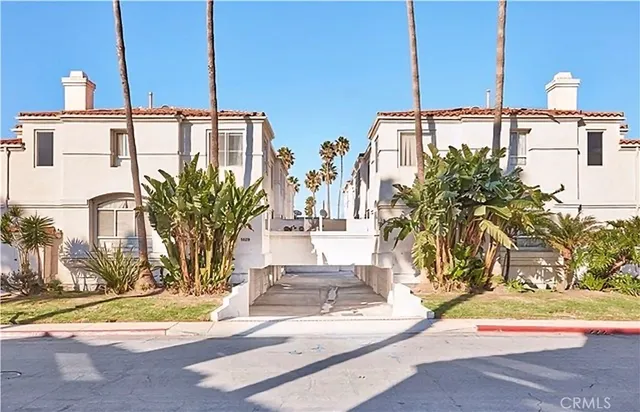 $1,030,000 | 1629 East Palm Avenue, Unit 3, El Segundo, CA 90245
