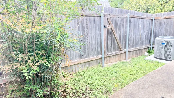 $1,600 | 1411 Gracy Farms Lane, Unit #96, Austin, TX 78758