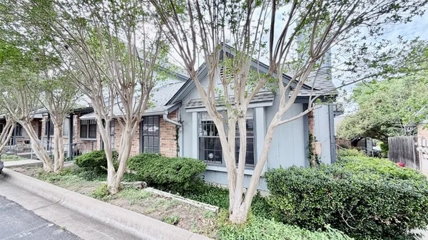 $1,600 | 1411 Gracy Farms Lane, Unit #96, Austin, TX 78758