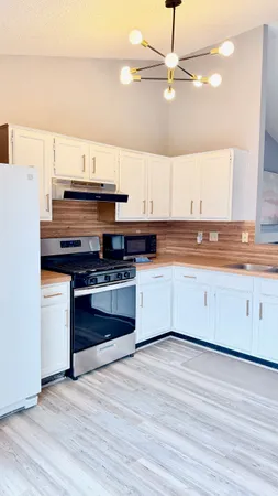 $1,600 | 1411 Gracy Farms Lane, Unit #96, Austin, TX 78758