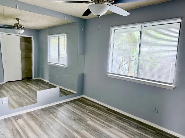 $1,600 | 1411 Gracy Farms Lane, Unit #96, Austin, TX 78758