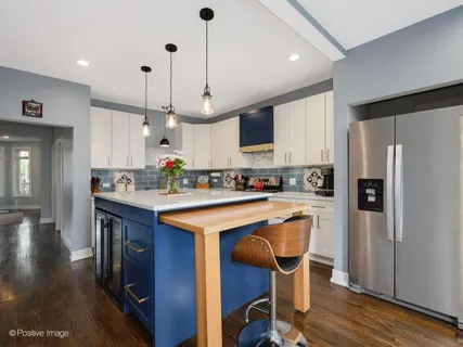 $725,000 | 4637 West Patterson Avenue, Chicago, IL 60641