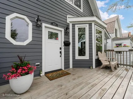 $725,000 | 4637 West Patterson Avenue, Chicago, IL 60641