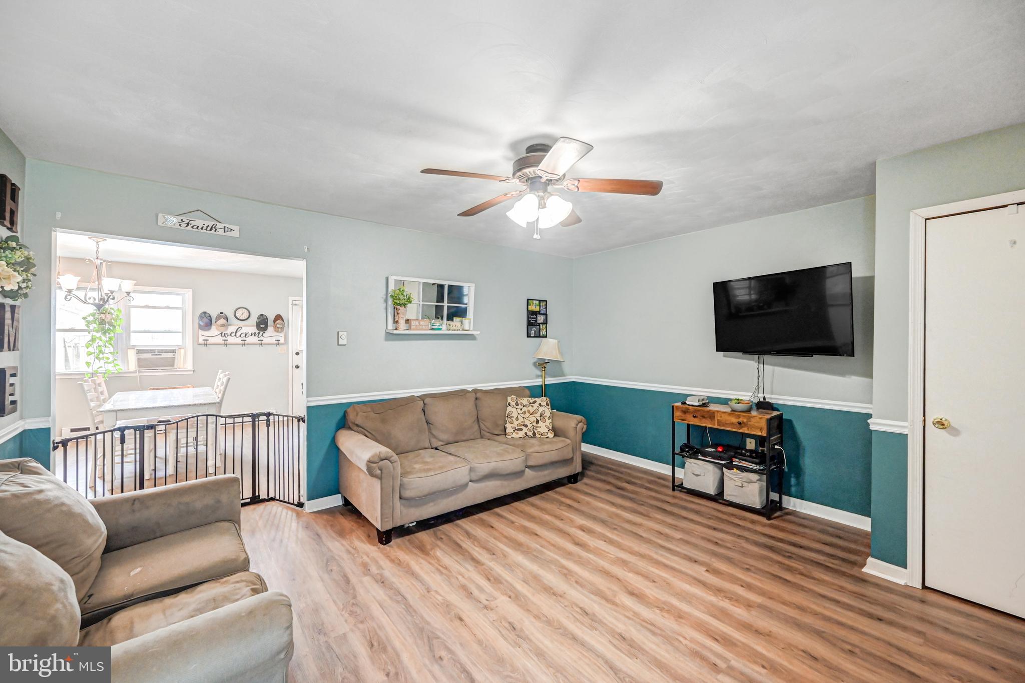 526 Hammond Avenue Hanover, PA 17331 - Photo 5 of 36