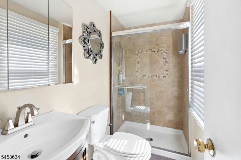 14 Tunnell Road Somerset, NJ 08873 - Photo 23 of 33 Gallery Image 23