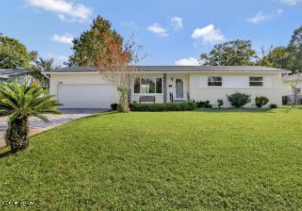 731 Acapulco Road Jacksonville, FL 32216 - Photo 3 of 18 Newly Painted Outside