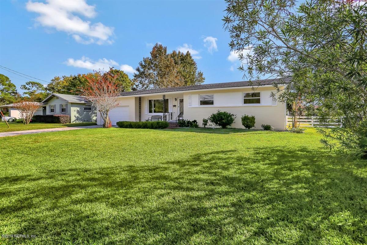 731 Acapulco Road Jacksonville, FL 32216 - Photo 4 of 18 Charming Park-Like Setting