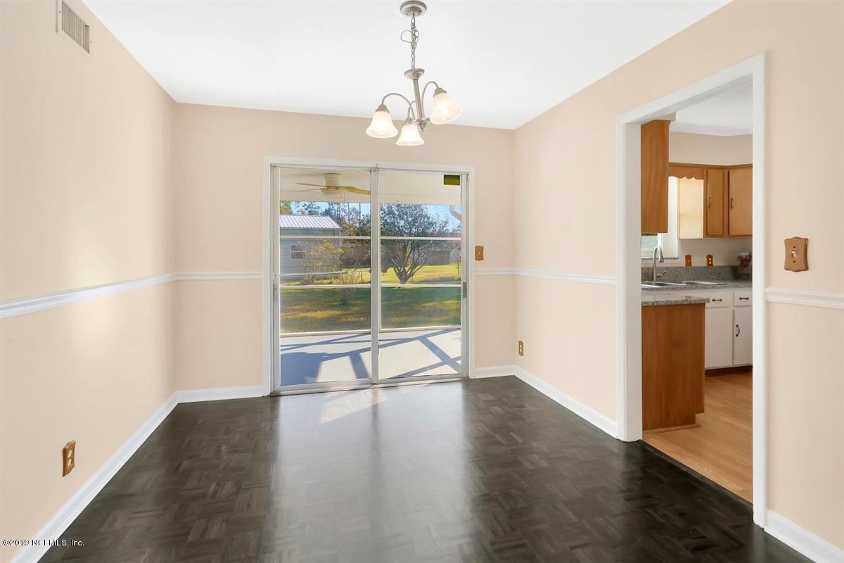 731 Acapulco Road Jacksonville, FL 32216 - Photo 8 of 18 Dining Room