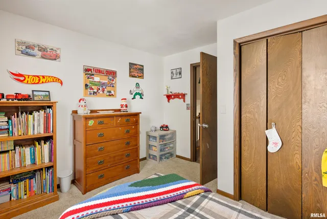 $185,000 | 14891 East 900th Street, Osco, IL 61274