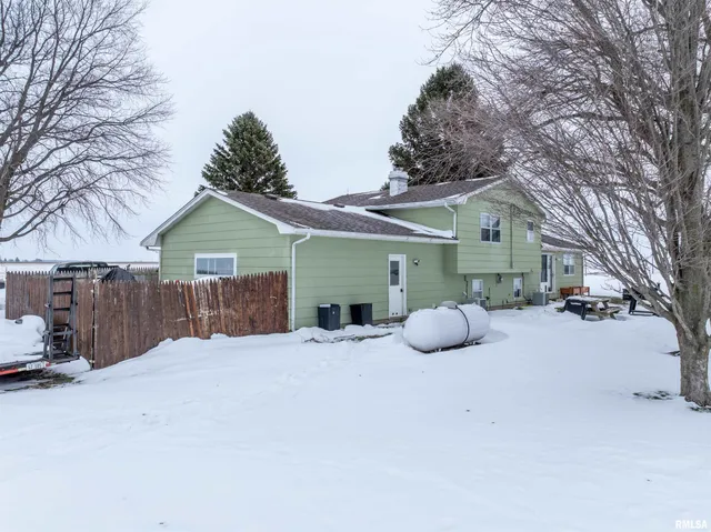 $185,000 | 14891 East 900th Street, Osco, IL 61274