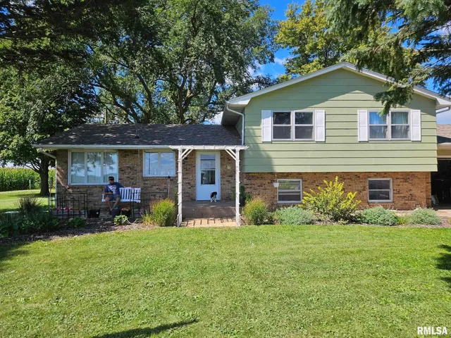 $185,000 | 14891 East 900th Street, Osco, IL 61274