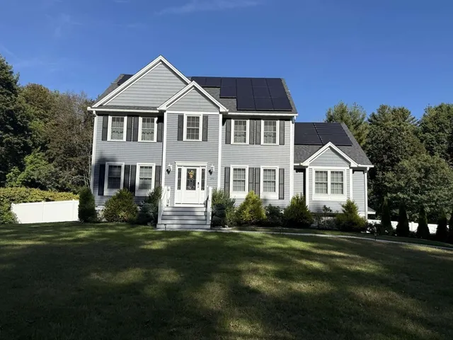 $1,450,000 | 399 North Street, Tewksbury, MA 01876