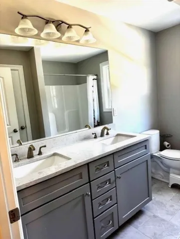 $1,450,000 | 399 North Street, Tewksbury, MA 01876